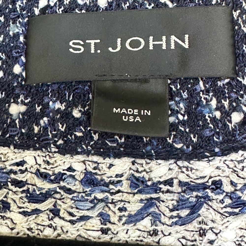 St. John Collection Blue and White Blazer with Textured Trim - Picture 2 of 5
